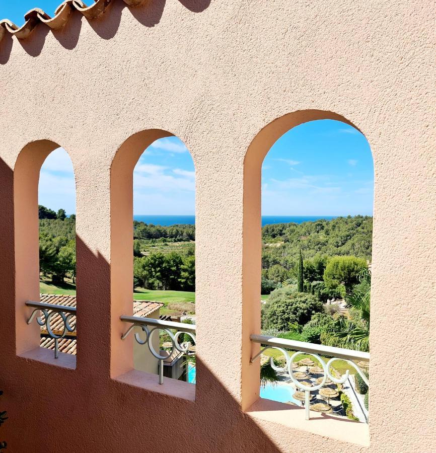 Hameau Des Amandiers - Vue Mer, Golf Et Vignes Leilighet Saint-Cyr-sur-Mer Eksteriør bilde